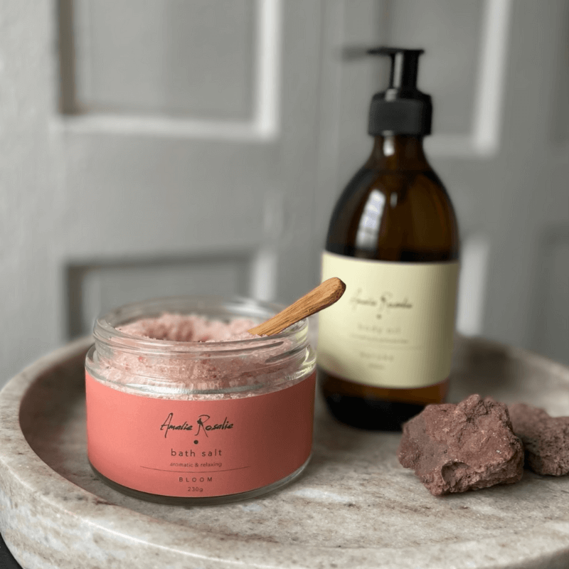 Amalie Rosalie: Naturlig Hud- og Hårpleje med Økologiske Ingredienser - Lidt Sundere